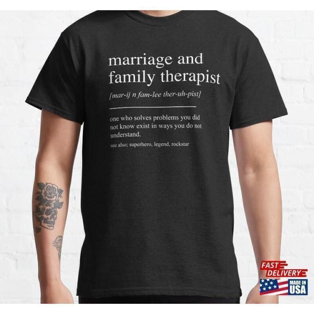 Marriage Family Therapist Appreciation Funny Graphic Unisex T-Shirt